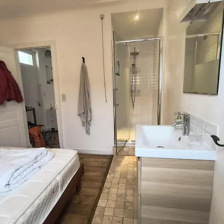 2 With Terrace Near Ocean Lägenhet *